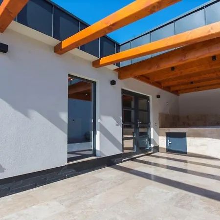 Pontjo Апартаменты Мишкольц